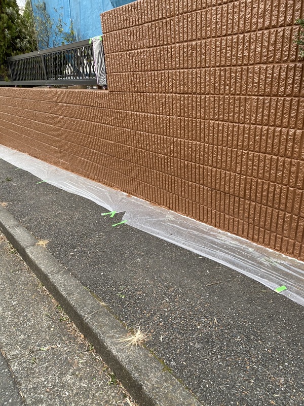 神奈川県横浜市栄区　塀塗装　白線引き直し　工程 (1)