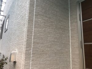 神奈川県横浜市戸塚区　屋根塗装・外壁塗装　シーリング打ち替え工事　破風板とは (2)