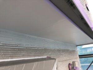神奈川県横浜市戸塚区　屋根塗装・外壁塗装　付帯部とは　軒天塗装 (1)