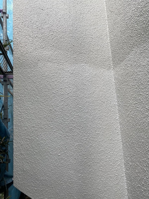 神奈川県横浜市西区　外壁塗装　モルタル外壁の特徴　下塗り・中塗り・上塗りとは (3)