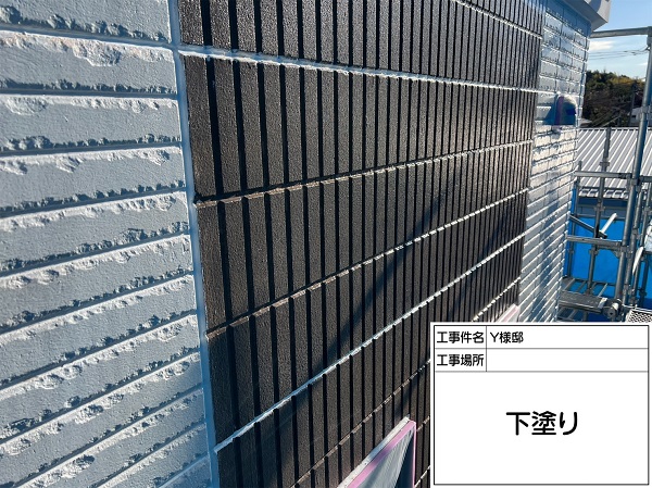 神奈川県横浜市南区・Y様邸　外壁塗装・屋根塗装　軒天・外壁の下塗り (1)