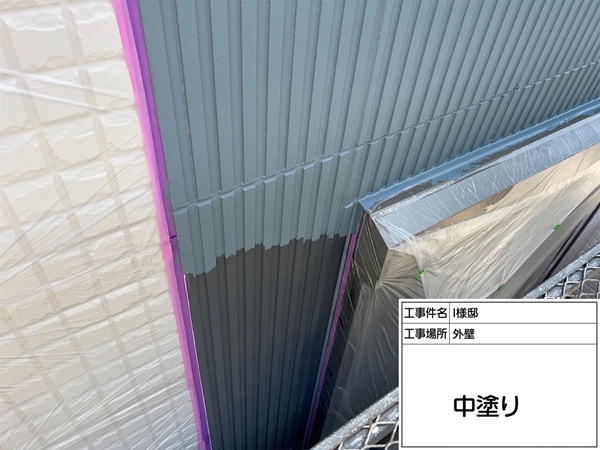 神奈川県横浜市保土ヶ谷区I様邸-外壁塗装-中塗り